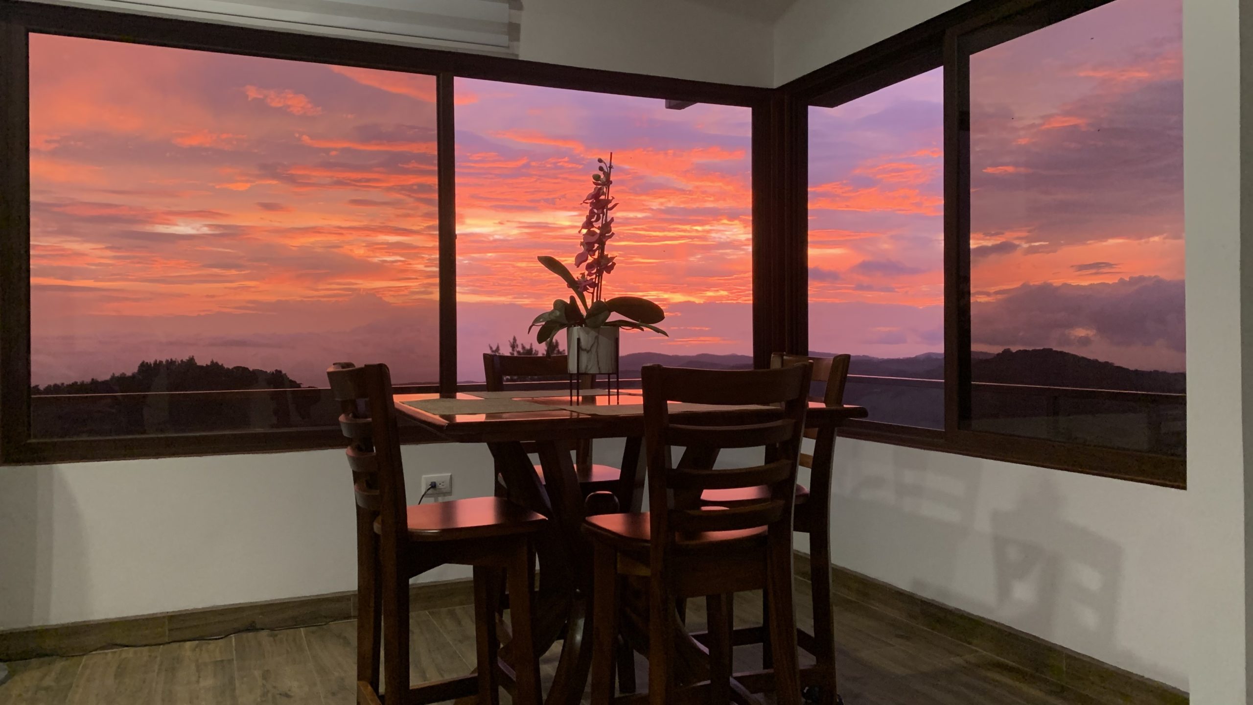 Stunning Monteverde Home With Thriving Vacation Rental Business